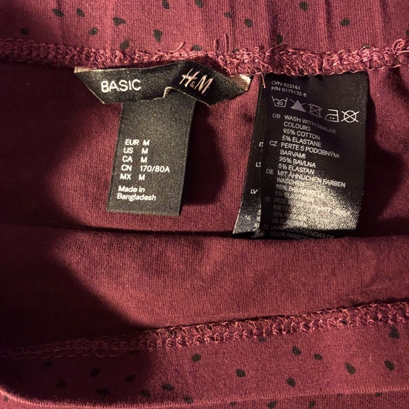 Mini skirts - Picture 4 of 6